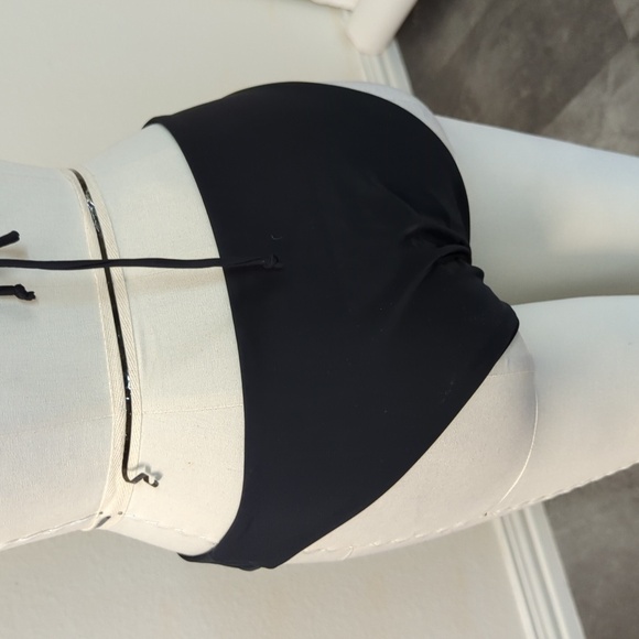NWOT Aurelle Triangle Bikini Swimsuit Set Black L summer beach pool travel - Picture 6 of 8